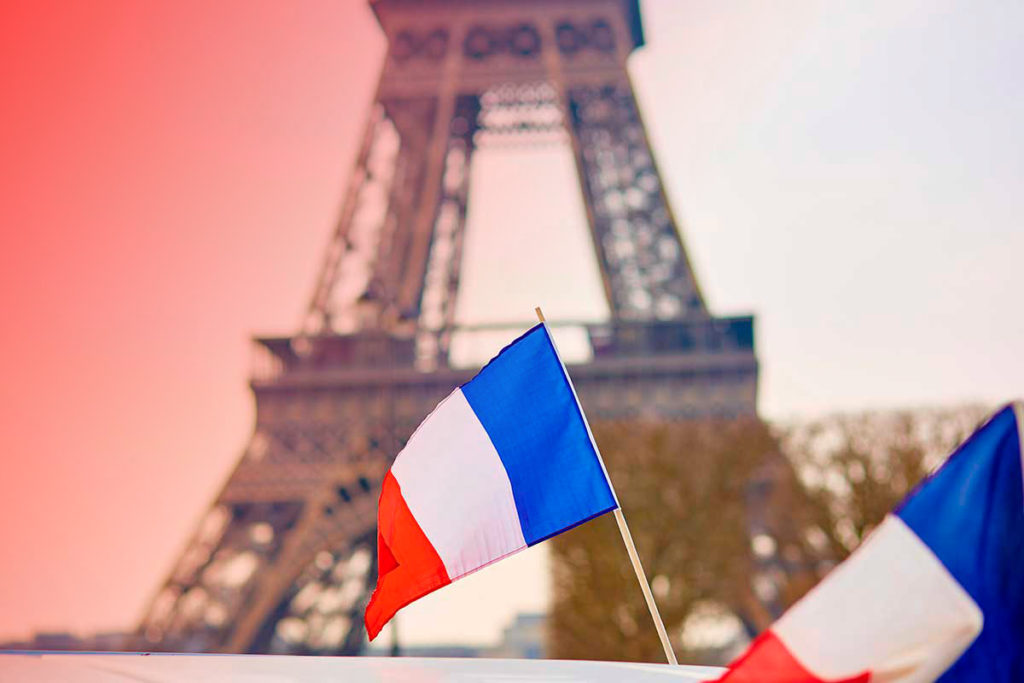 Noticias por el mundo: Francia contra el contrato temporal