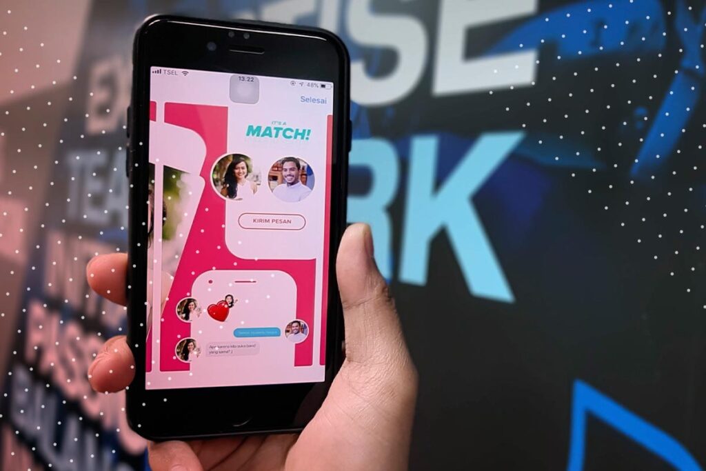 ¿Cómo tener Tinder Plus Gratis con Virgin Mobile?