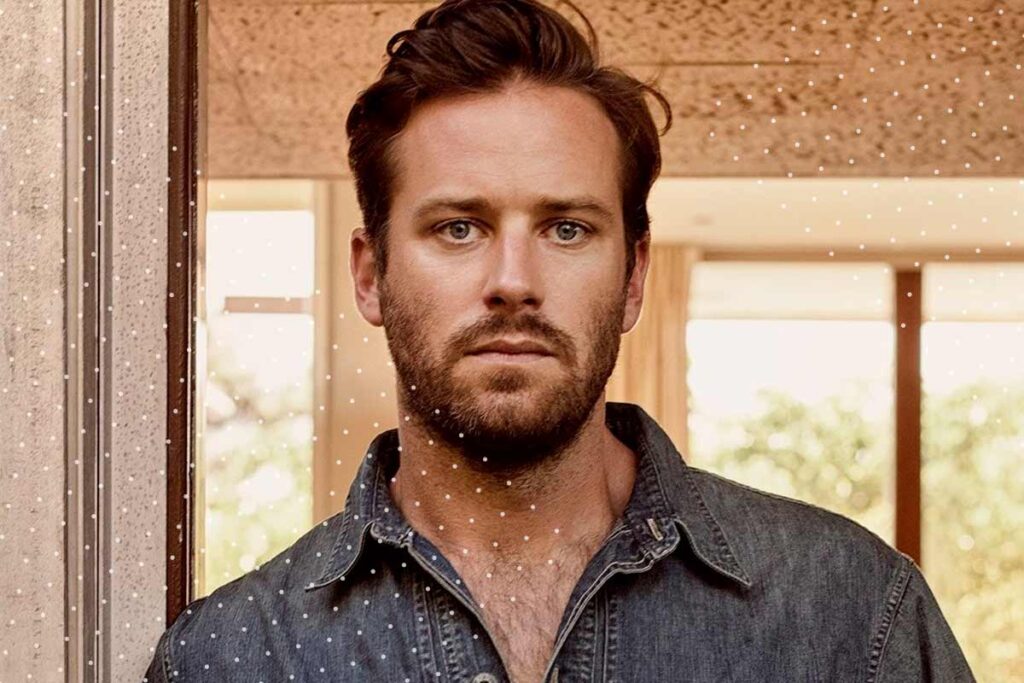 Armie Hammer abandona su próxima película por filtración de mensajes sexuales
